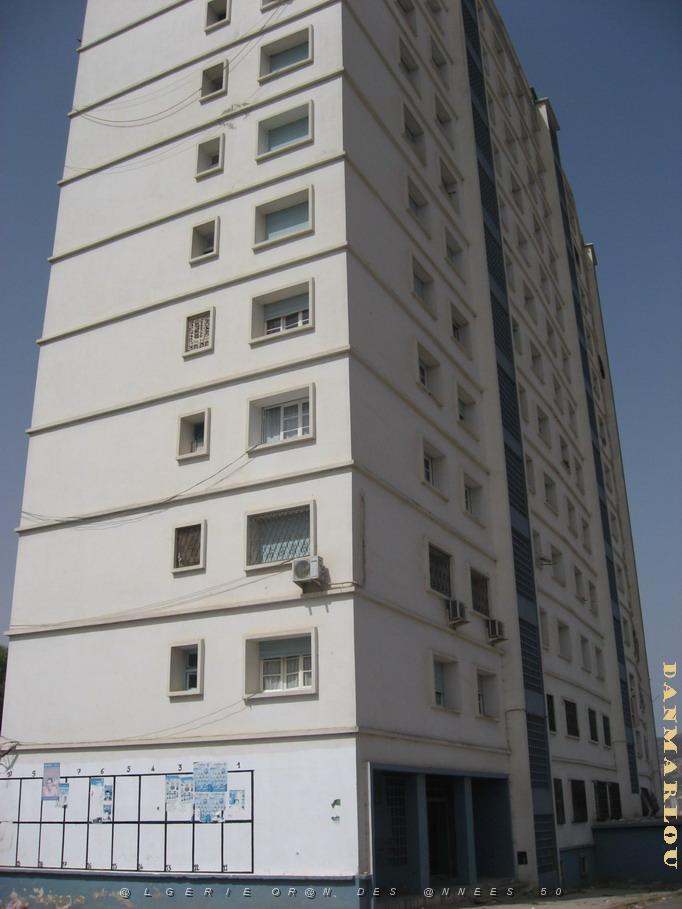 2361 cite la fontaine.jpg